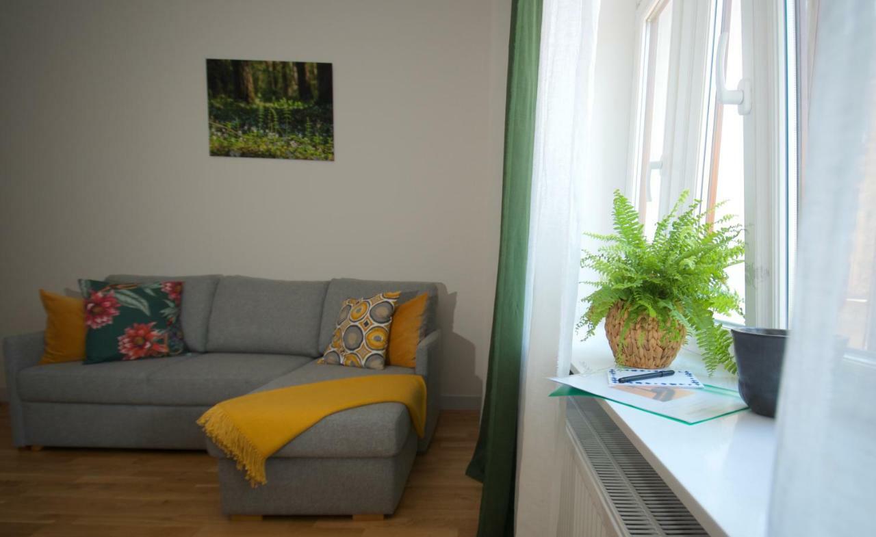 Riga A New Designed Cosy Family Apartment Exterior photo